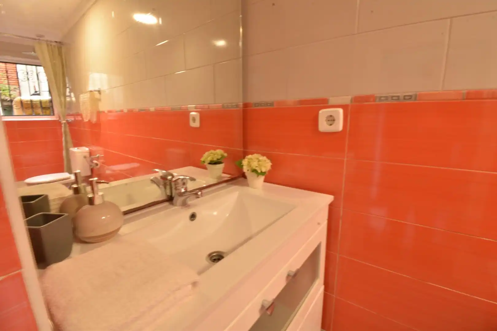Baño de Casa o chalet en venta en Soto del Barco con Calefacción, Terraza y Balcón