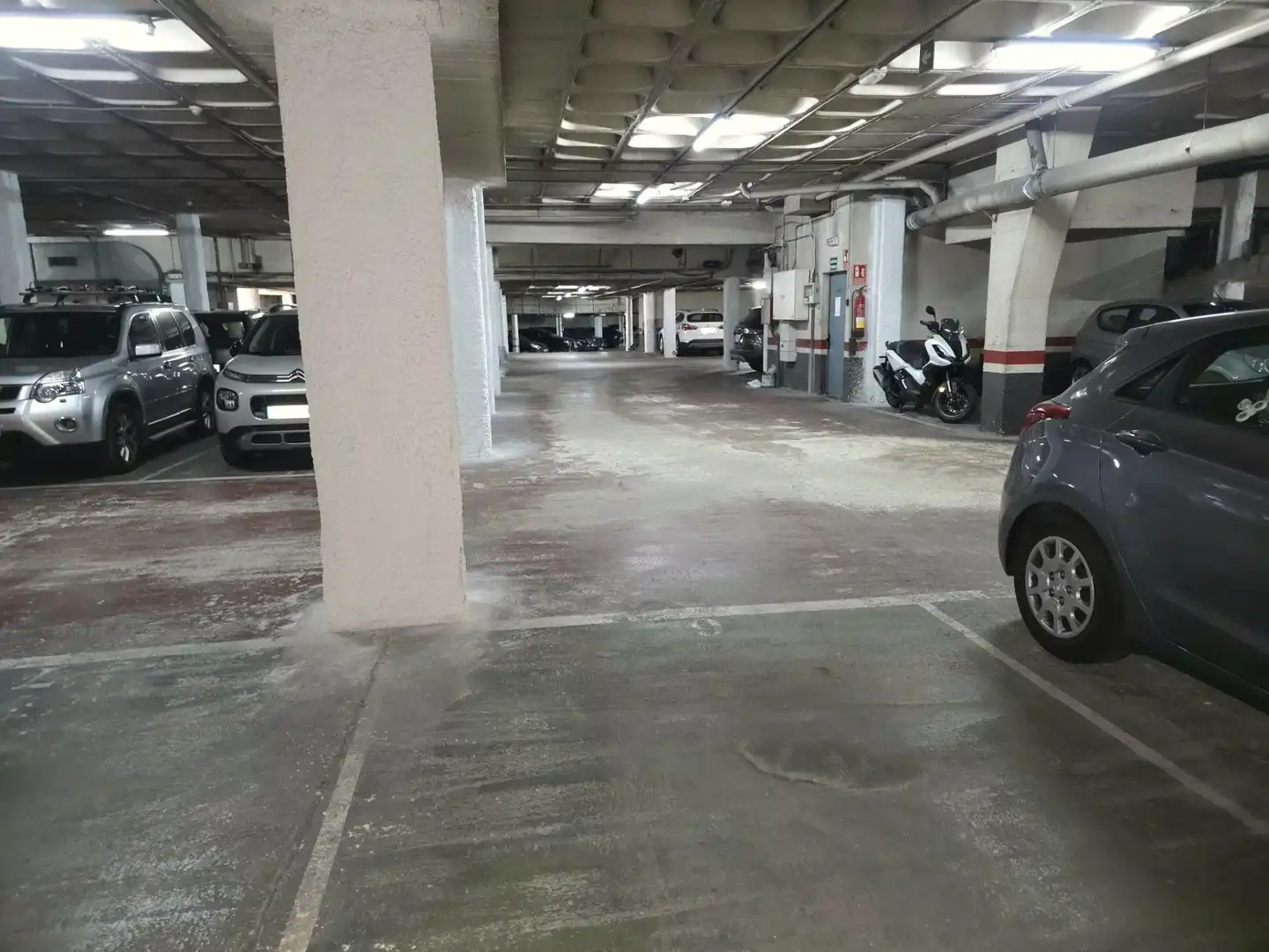 Parkplatz von Garage zur Miete in Barcelona