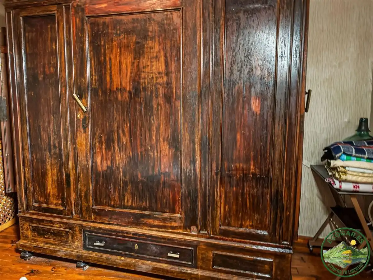 Casa o xalet en venda en Vega de Valcarce amb Calefacció, Jardí privat i Parquet