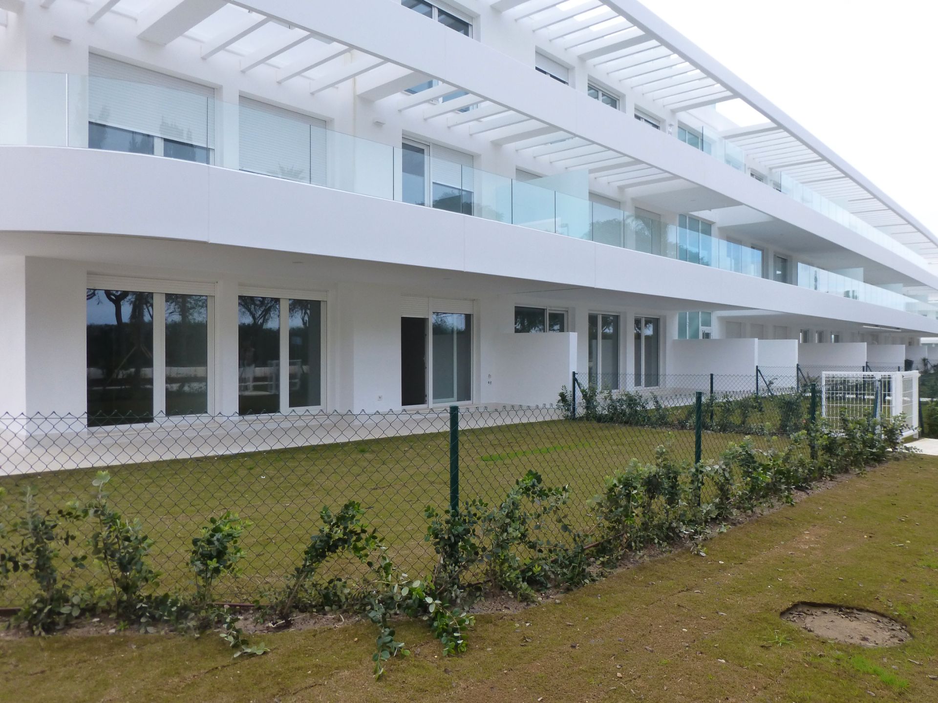 Vista exterior de Planta baja en venta en Chipiona con Aire acondicionado, Calefacción y Jardín privado