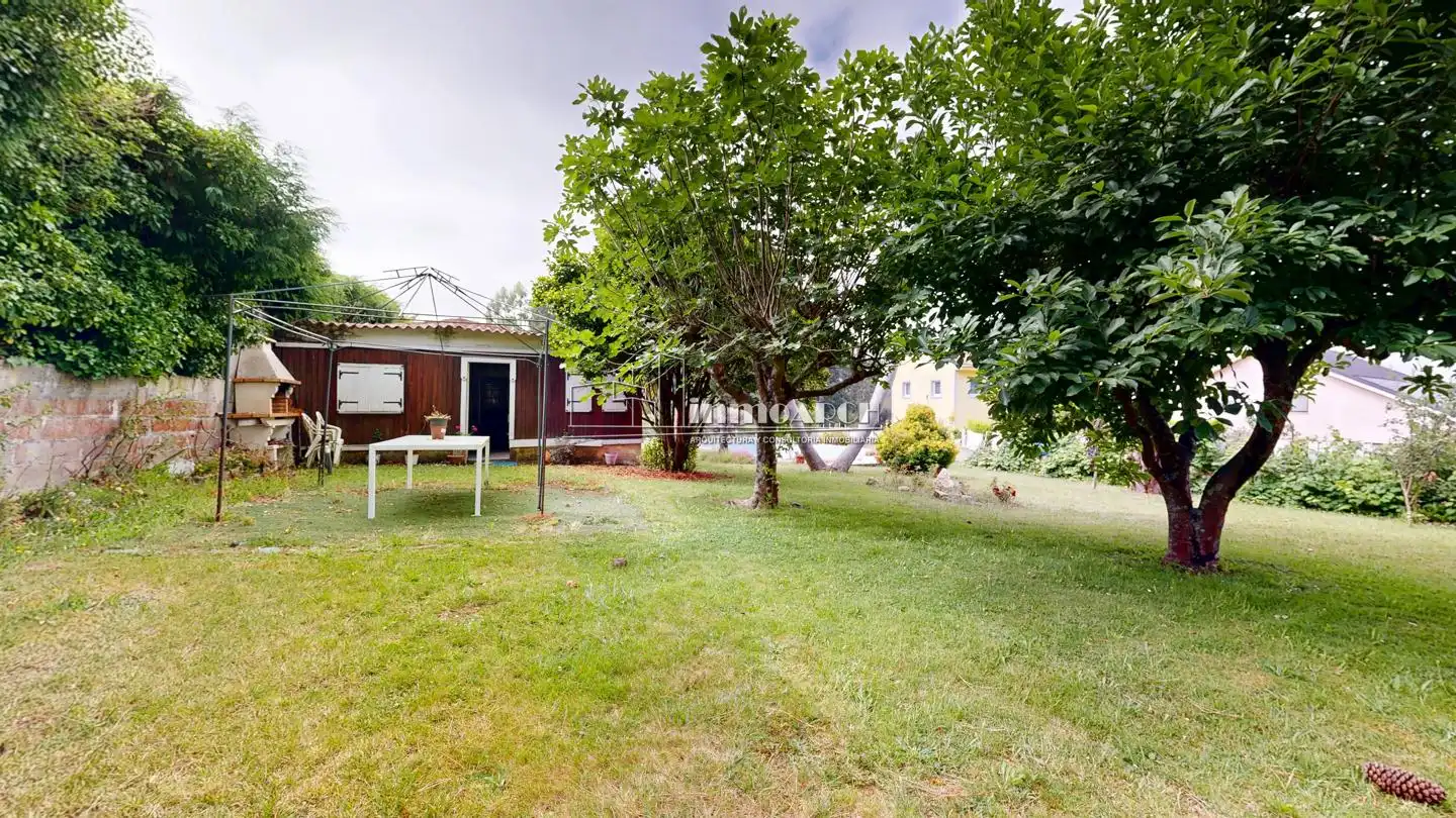 Garden of Residential for sale in Oleiros