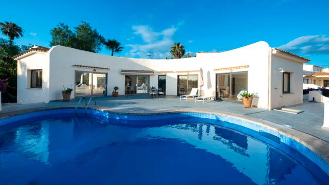 Casa adosada en Venta en Sa Cabaneta