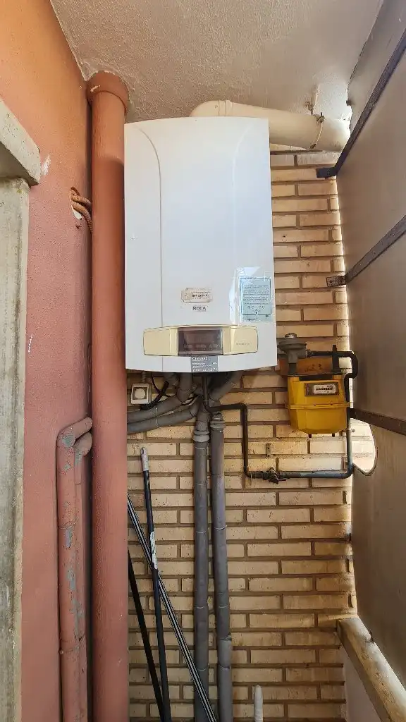Exterior view of Flat for rent in  Logroño  with Heating, Parquet flooring and Terrace