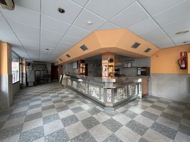 Local comercial en venda a Calle San Fulgencio
