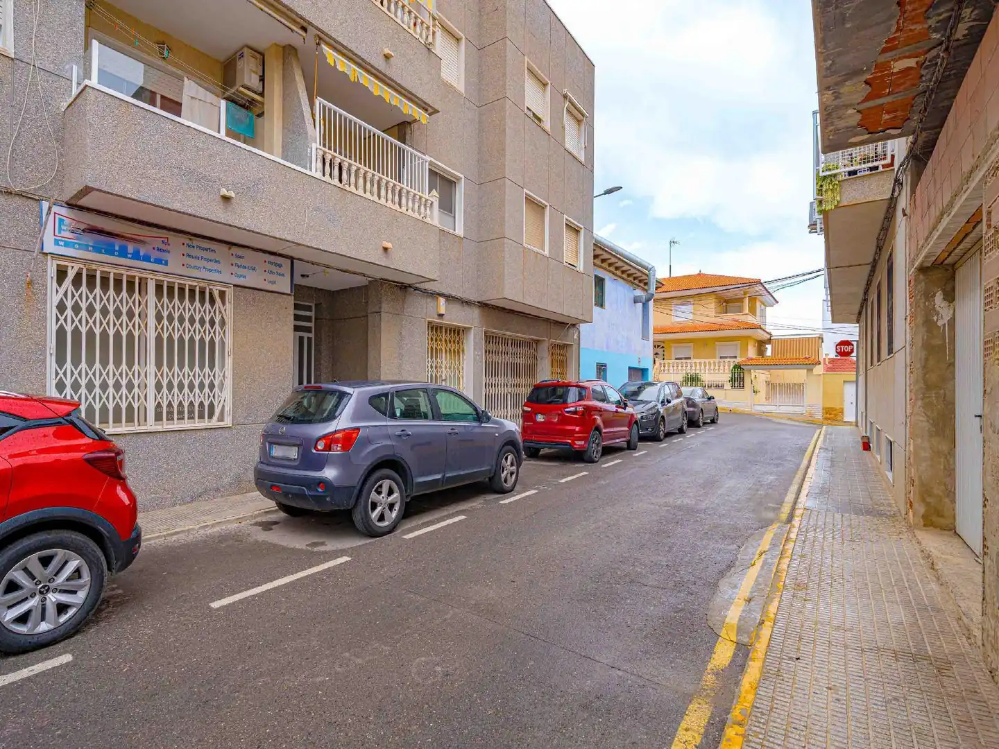 Vista exterior de Pis en venda en San Miguel de Salinas