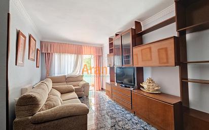 Living room of Flat for sale in Aranjuez  with Terrace