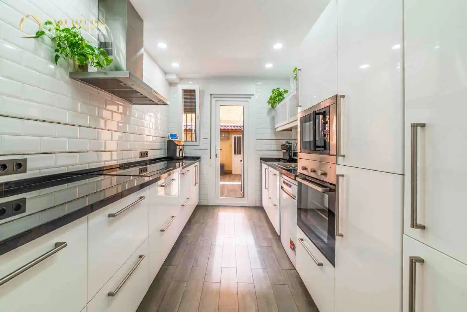 Cocina de Casa adosada en venta en Bormujos con Aire acondicionado, Calefacción y Terraza