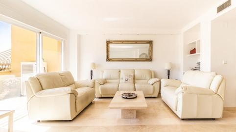 Foto 2 de Ático en venta en San Pedro de Alcántara pueblo, Málaga