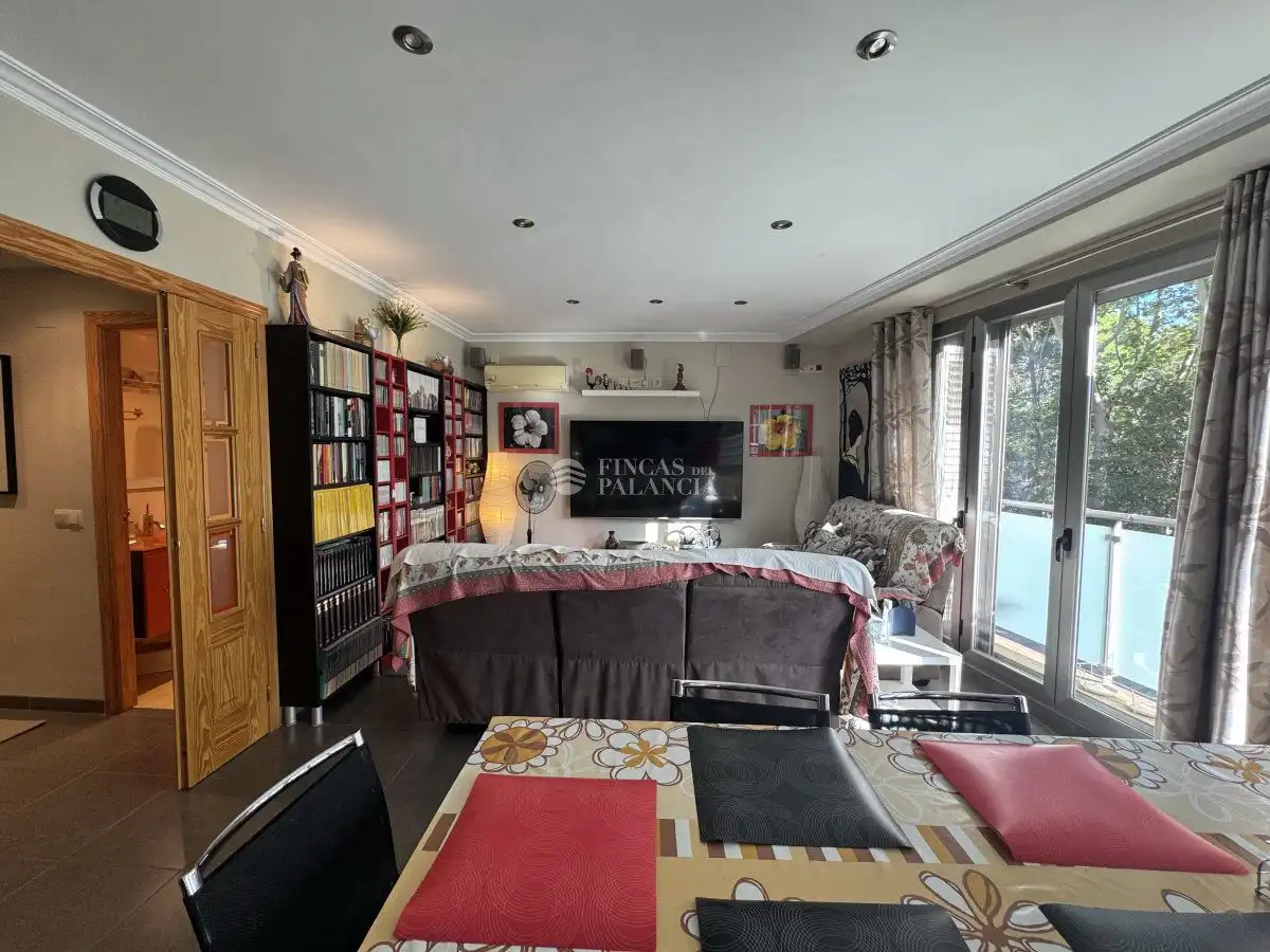 Sala de estar de Casa o chalet en venta en Soneja con Aire acondicionado, Calefacción y Terraza