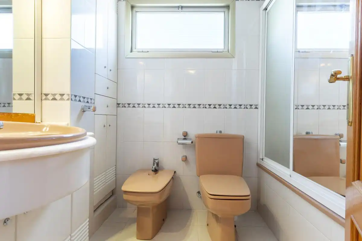 Baño de Piso en venta en La Pobla de Farnals con Calefacción, Jardín privado y Terraza