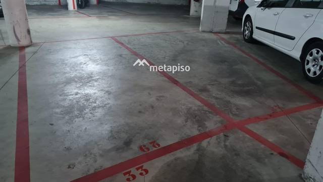 Garaje en Alquiler en Centre