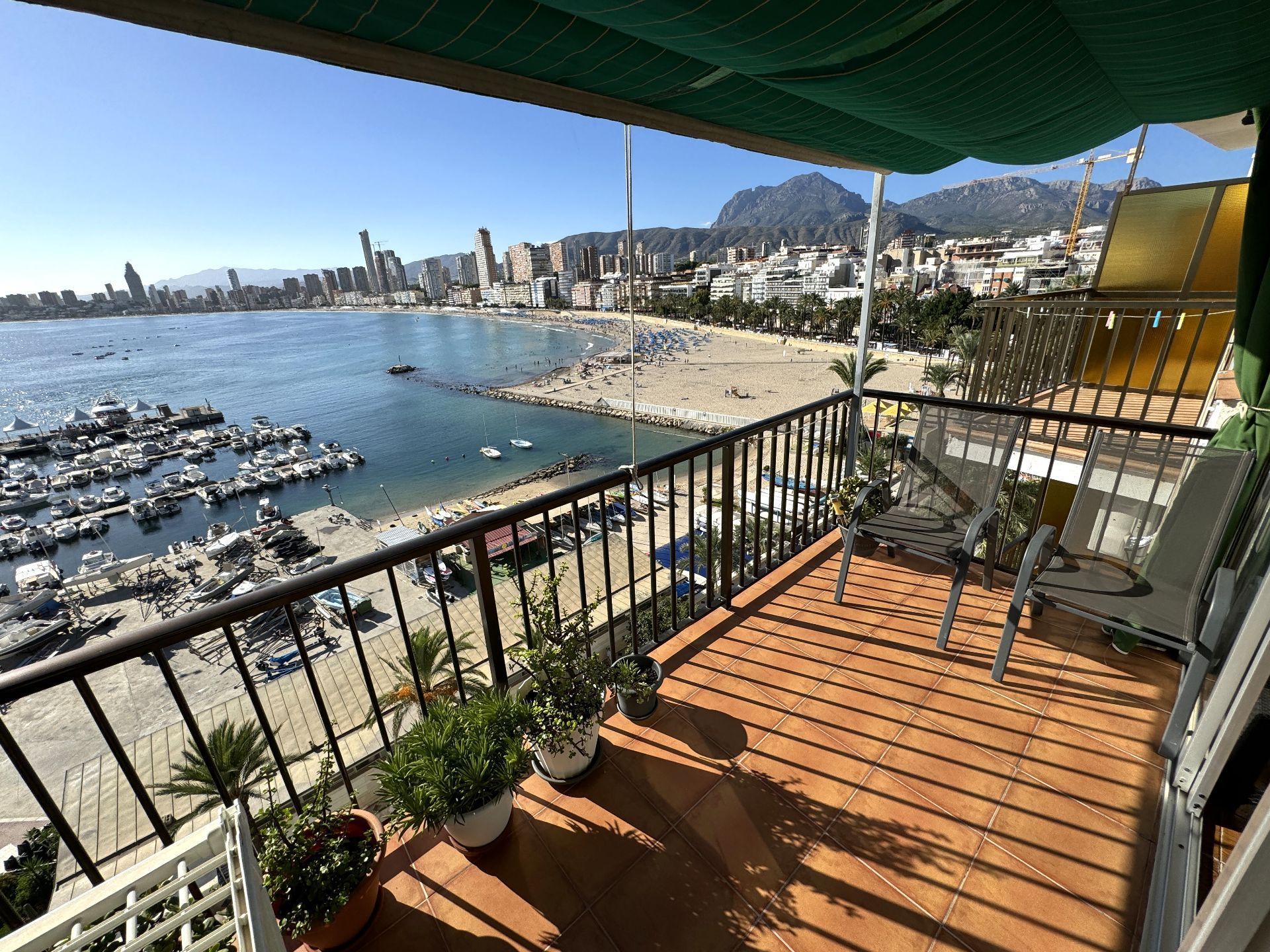 Dormitori de Àtic en venda en Benidorm amb Aire condicionat, Terrassa i Moblat