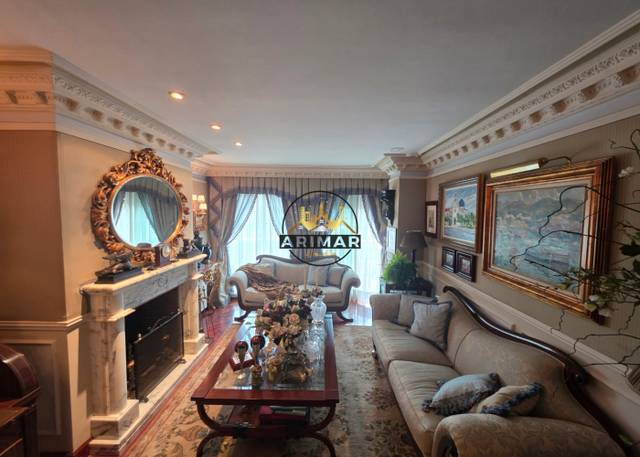 Piso en Venta en Parque Ribalta - Plaza de Toros