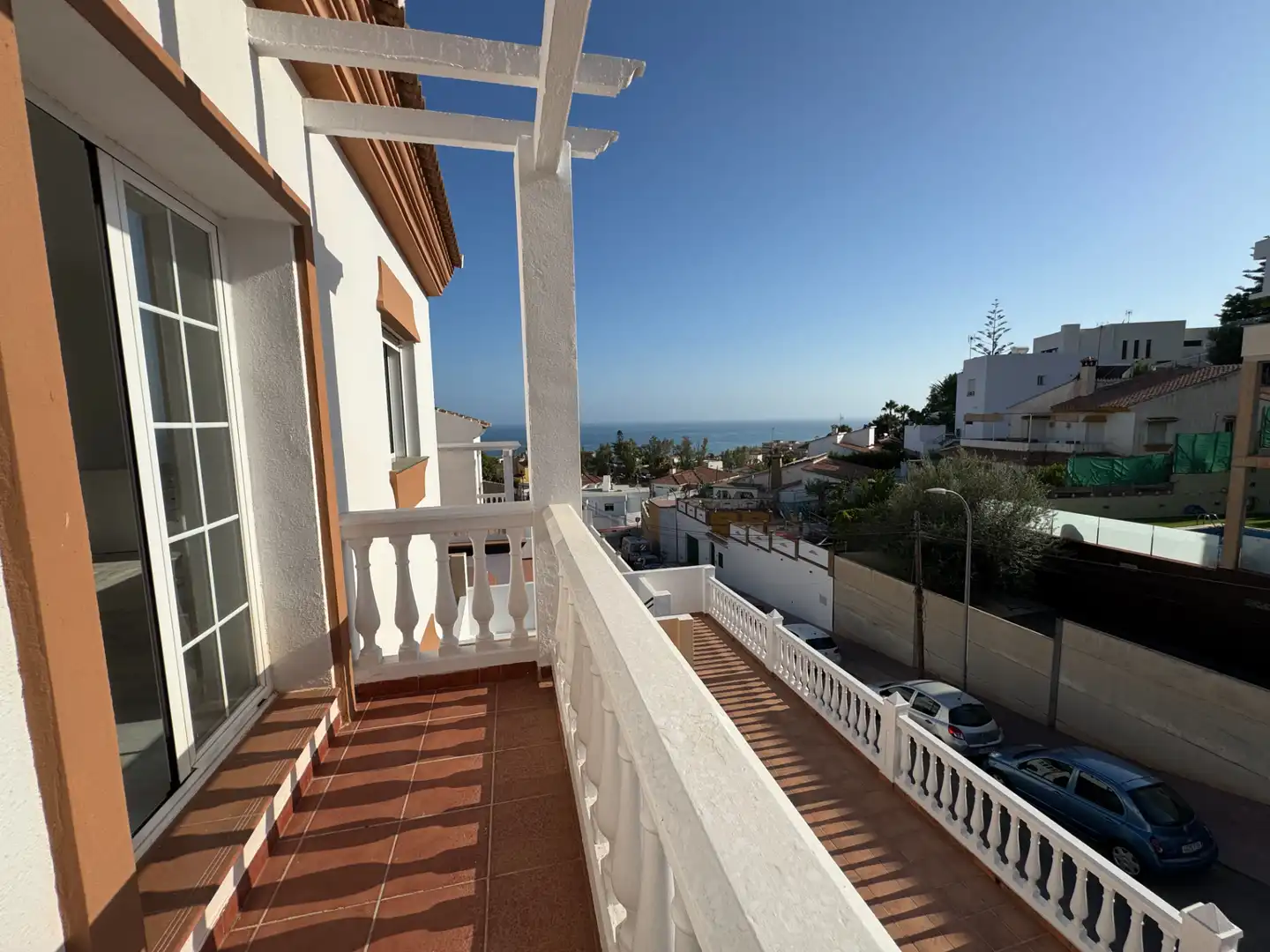 Vista exterior de Casa o chalet en venta en Rincón de la Victoria con Aire acondicionado, Jardín privado y Terraza