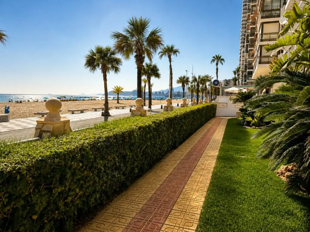 Flat with lift for sale in Playa de Levante, imagen 5