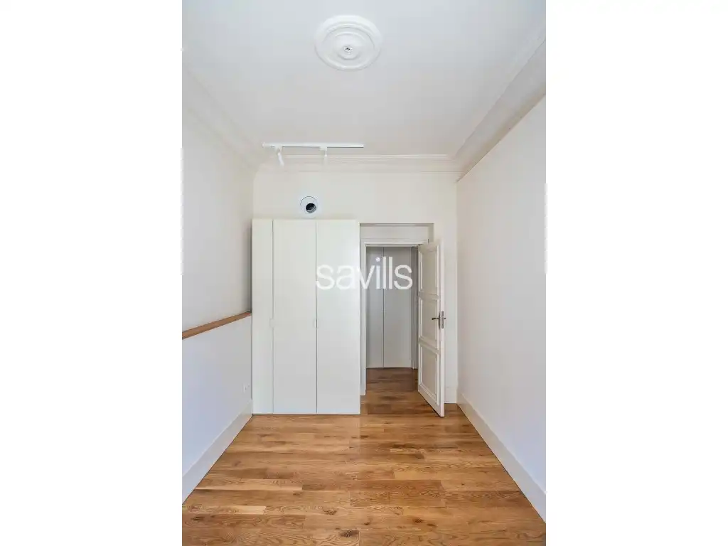 Bedroom of Apartments for sale in Sevilla