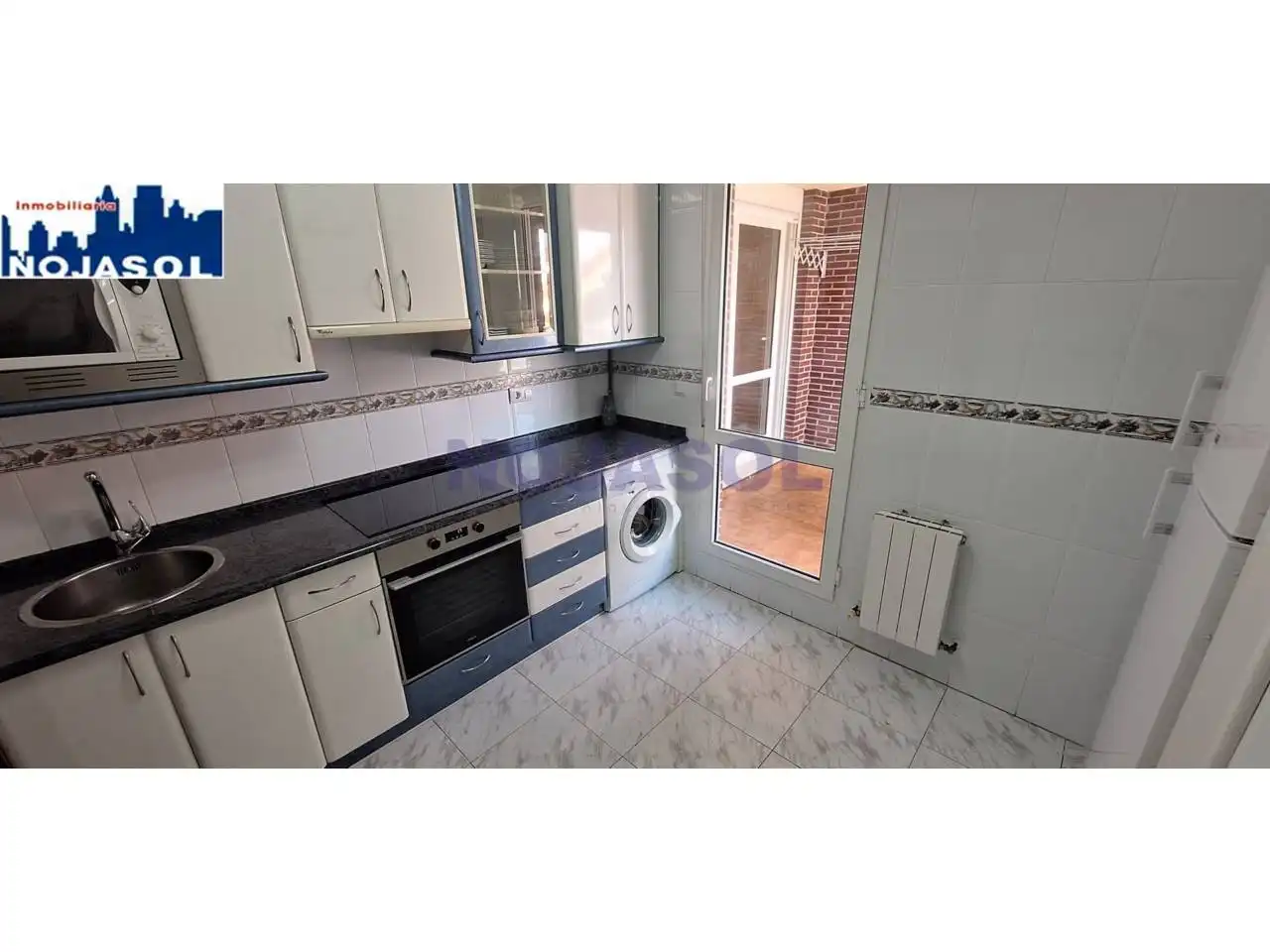 Cocina de Apartamento de alquiler en Noja con Calefacción, Terraza y Amueblado