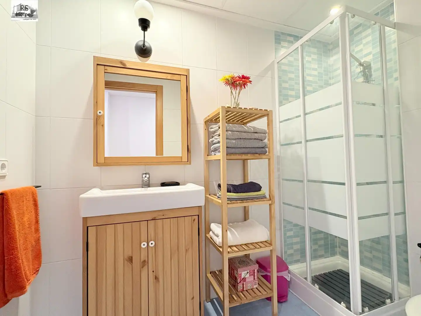 Bathroom of Flat for sale in Vilamarxant  with Air Conditioner, Heating and Storage room