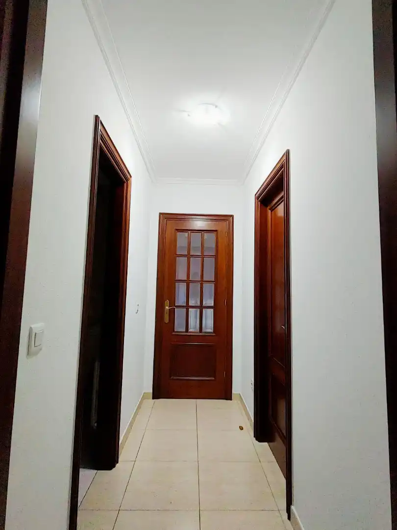Piso de alquiler en Pontevedra Capital  con Calefacción, Trastero y Horno