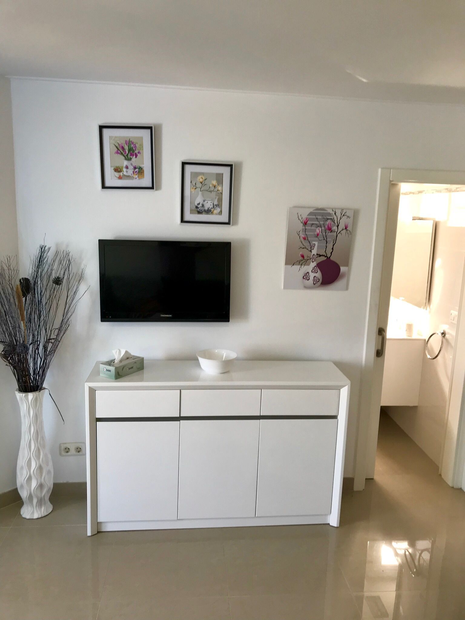 Living room of Flat for sale in San Bartolomé de Tirajana  with Air Conditioner, Terrace and Furnished