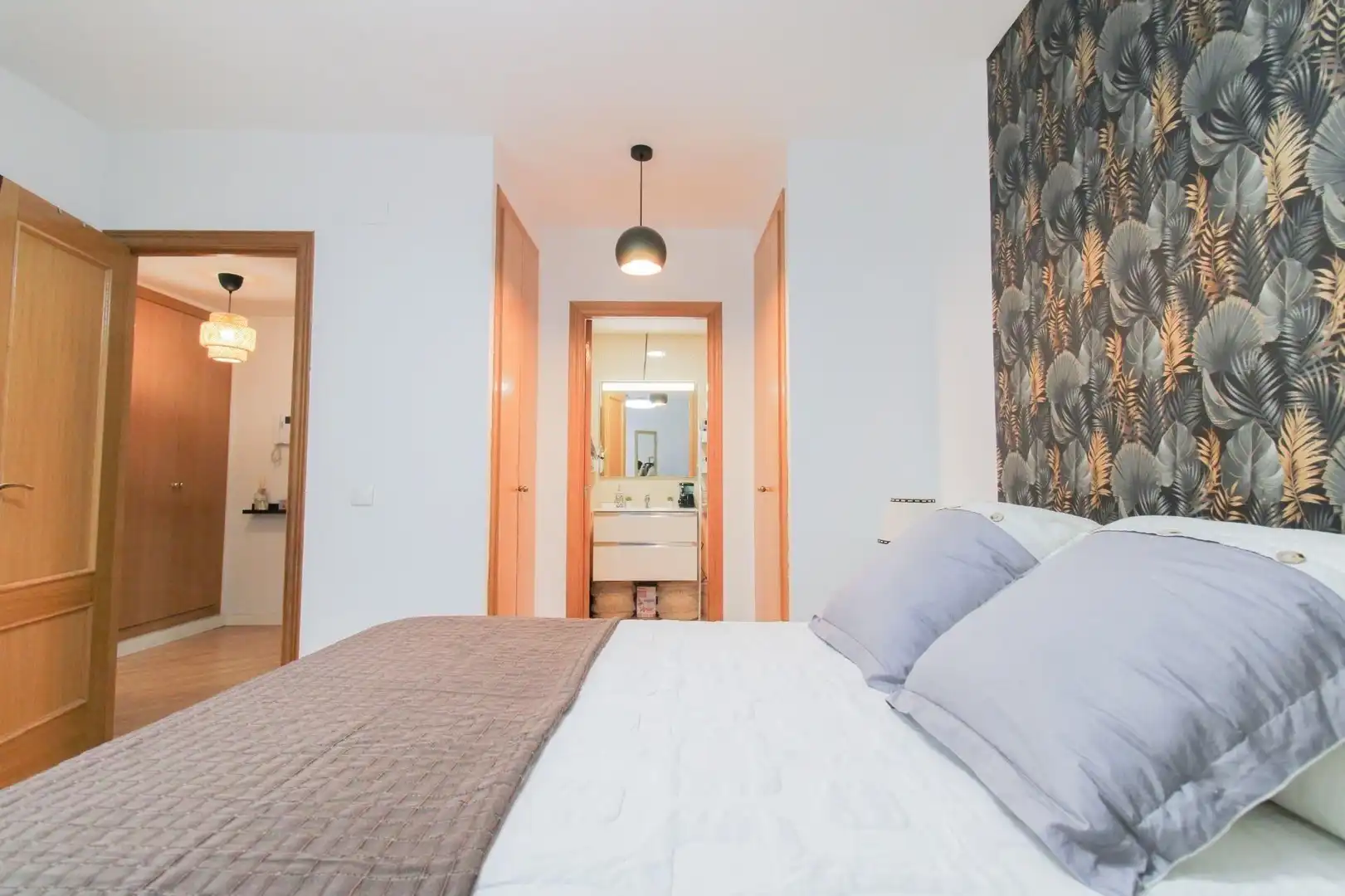 Schlafzimmer von Wohnung zum Verkauf in Benaguasil mit Klimaanlage und Alarm
