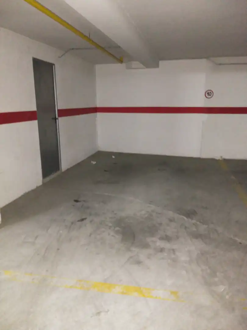 Apartament en venda en Castellanos de Moriscos amb Calefacció, Traster i Moblat