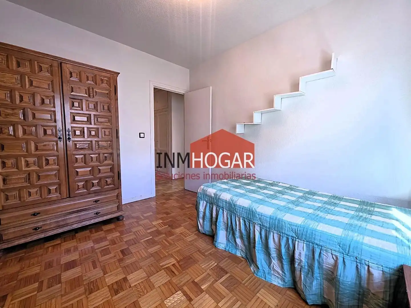 Habitación de Piso en venta en Ávila con Calefacción, Parquet y Balcón