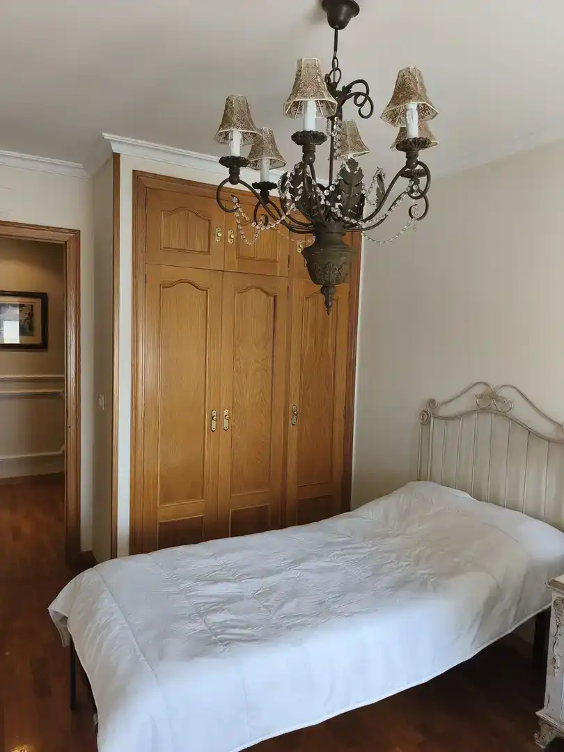 Habitación de Piso en venta en Ponteareas con Balcón