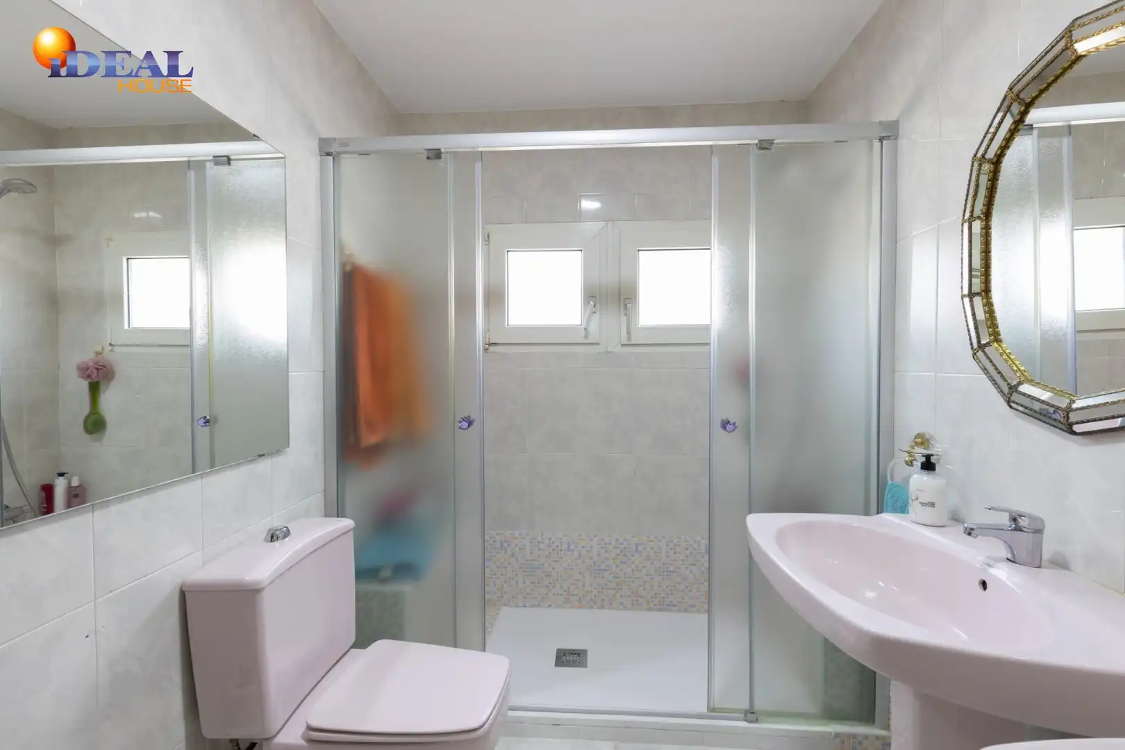 Villa mit Terrasse zum Verkauf in Calle Calle Borgoña, imagen 33