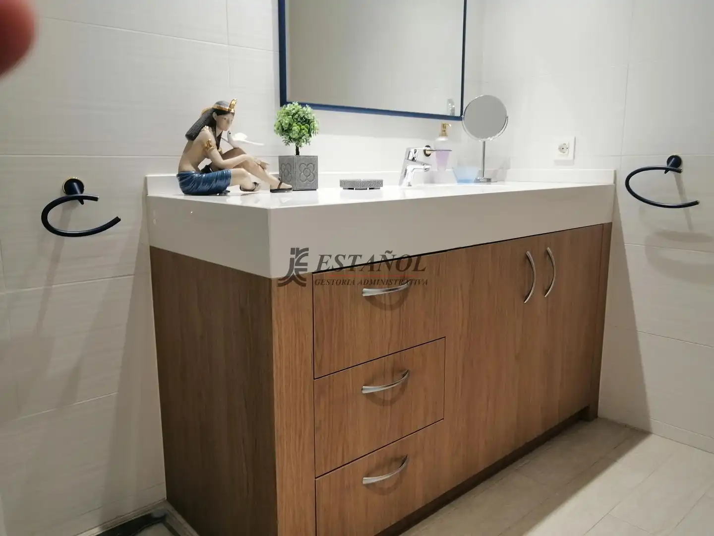 Badezimmer von Wohnung zum Verkauf in Coll de Nargó mit Heizung