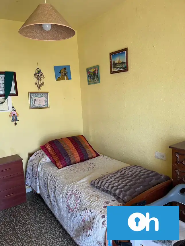 Piso en venta en Calle Camilo José Cela , Bellavista