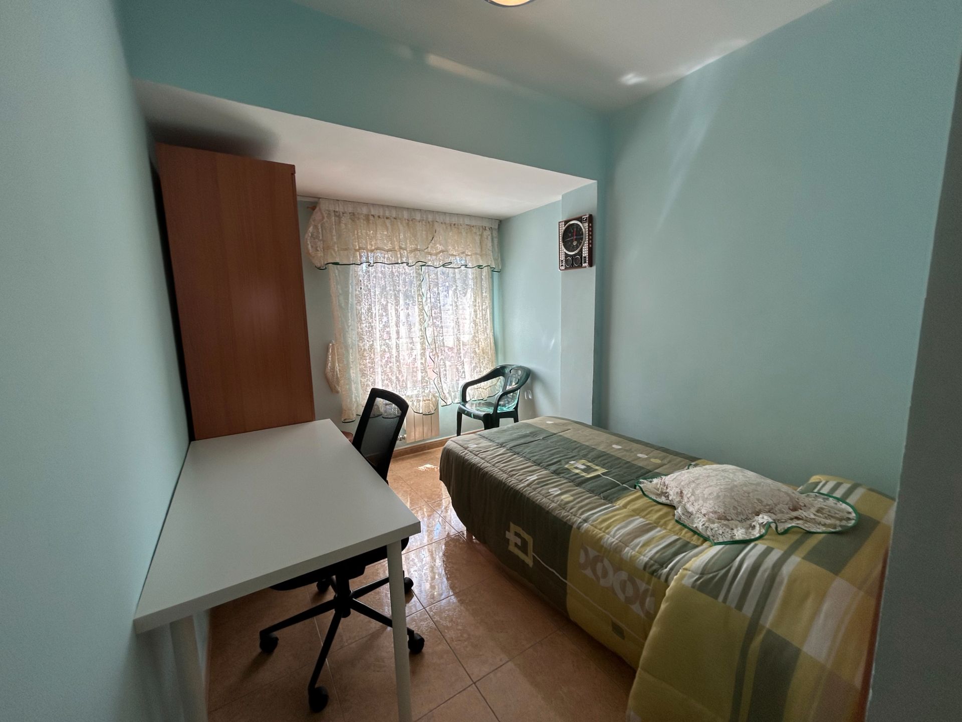 Habitación de Piso en venta en Sagunto / Sagunt con Calefacción, Amueblado y Balcón