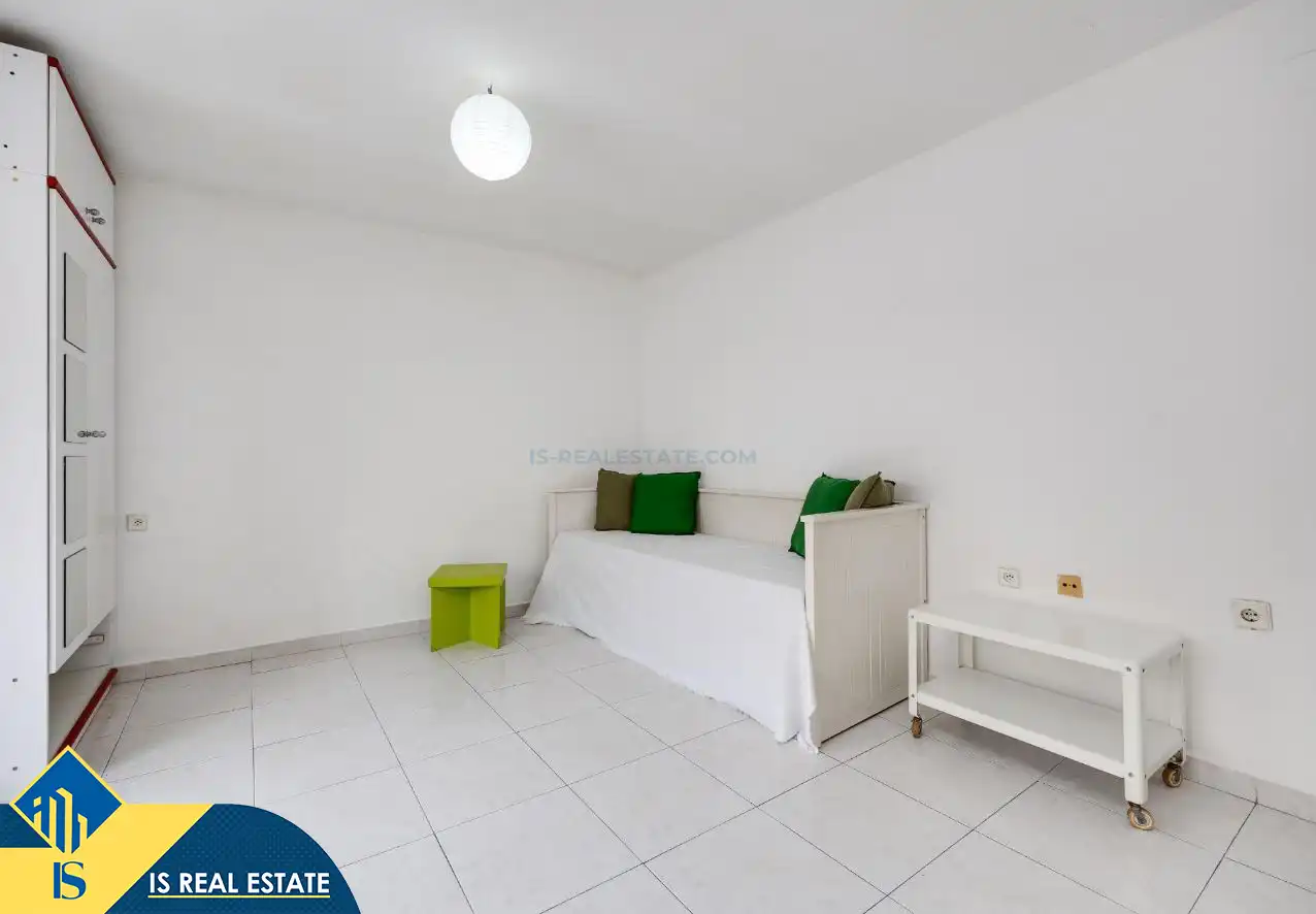 Study for sale in Torrevieja  with Heating, Terrace and Furnished
