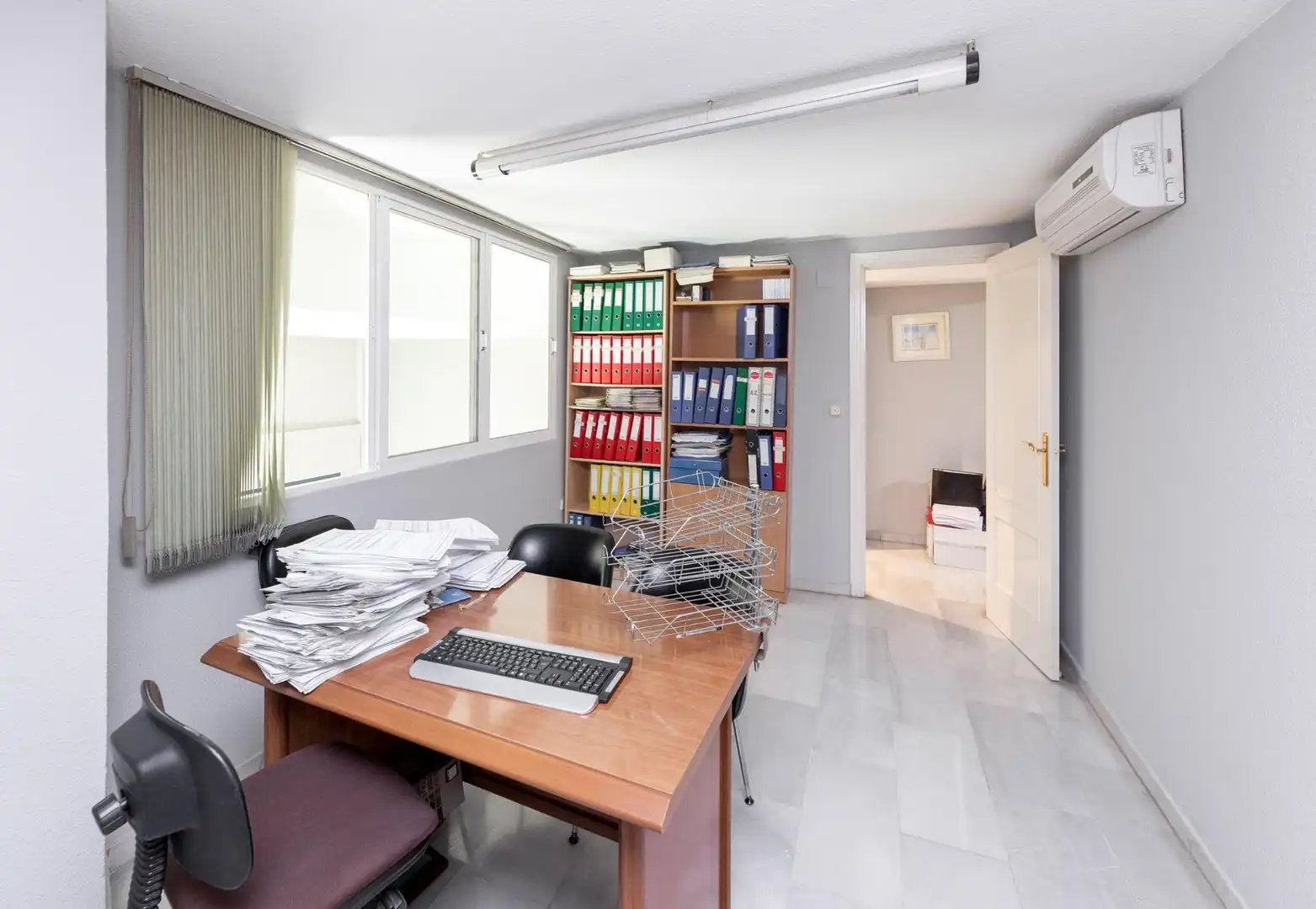 Business premises for sale in Calle Nazaríes 4, imagen 20