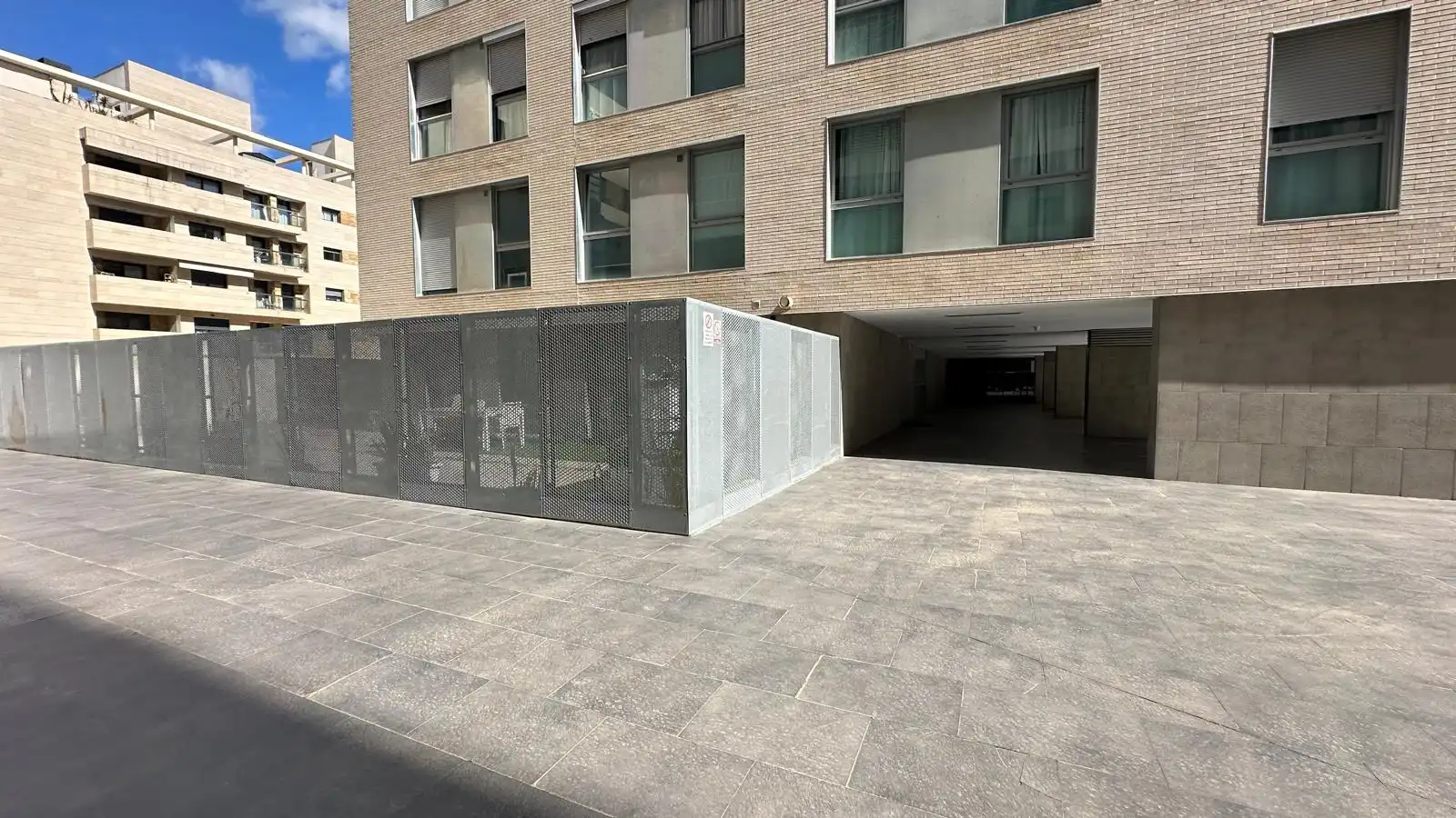 Parkplatz von Wohnung zum Verkauf in Mairena del Aljarafe mit Klimaanlage, Heizung und Terrasse