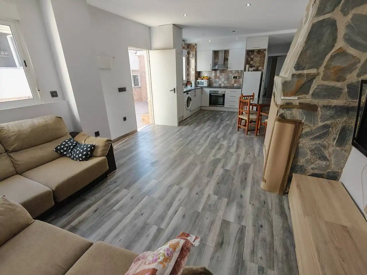 Sala d'estar de Casa o xalet en venda en Moraleda de Zafayona amb Aire condicionat, Calefacció i Jardí privat