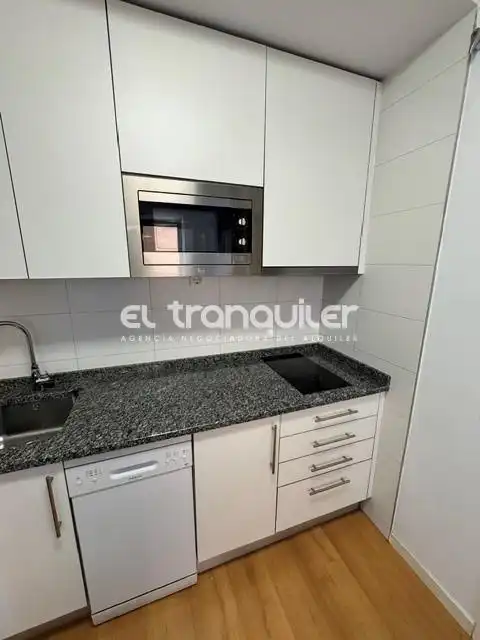 Flat for rent in Calle Jazmin, Costillares