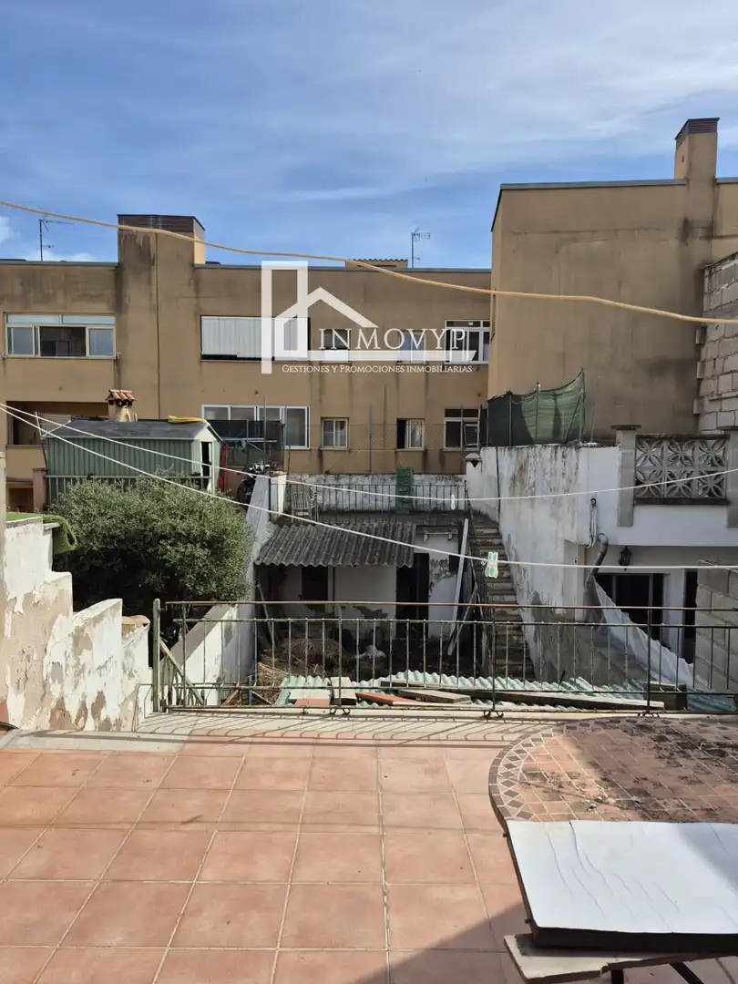 Vista exterior de Casa adosada en venta en Inca