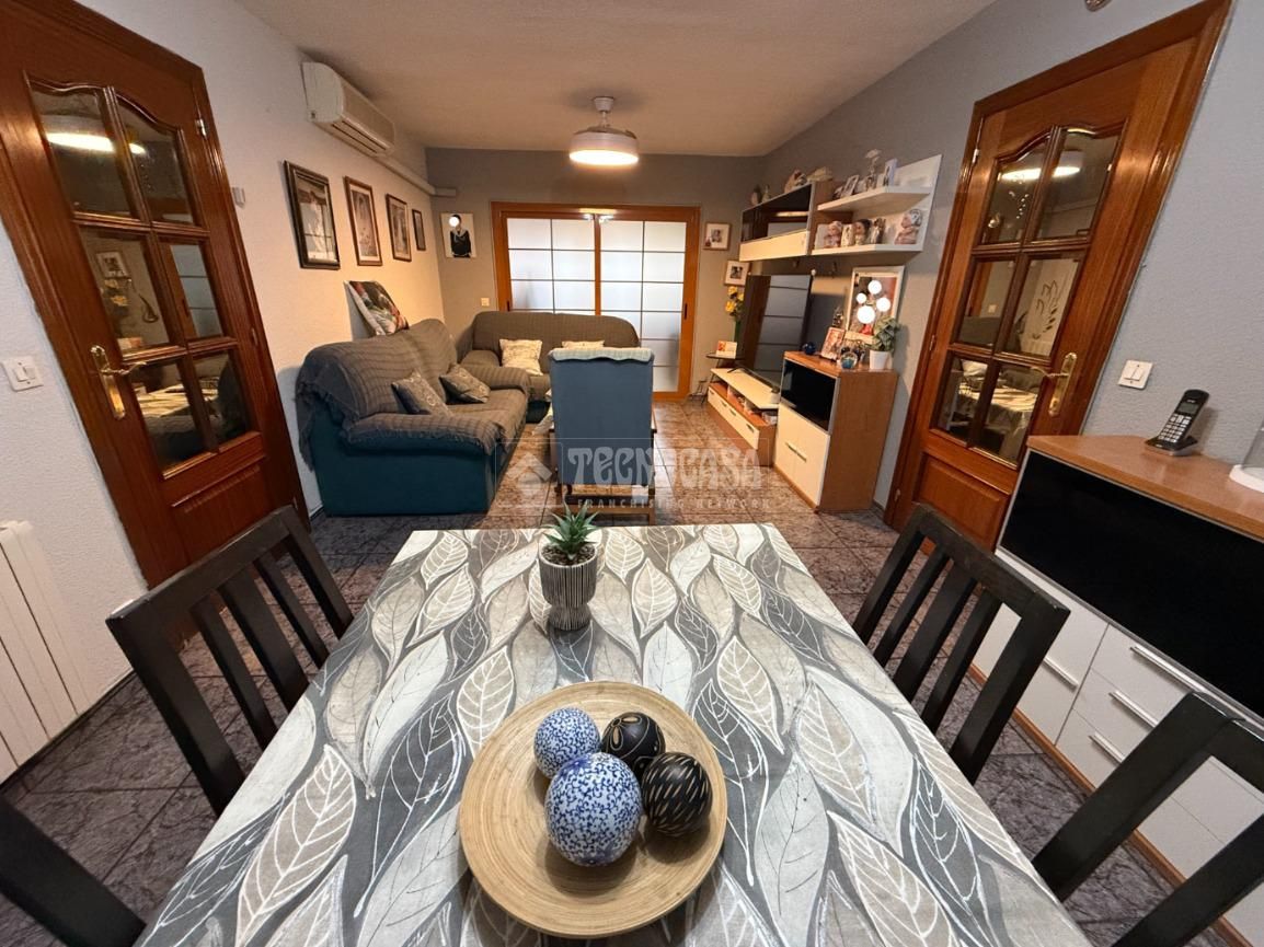 Sala de estar de Piso en venta en  Madrid Capital con Calefacción