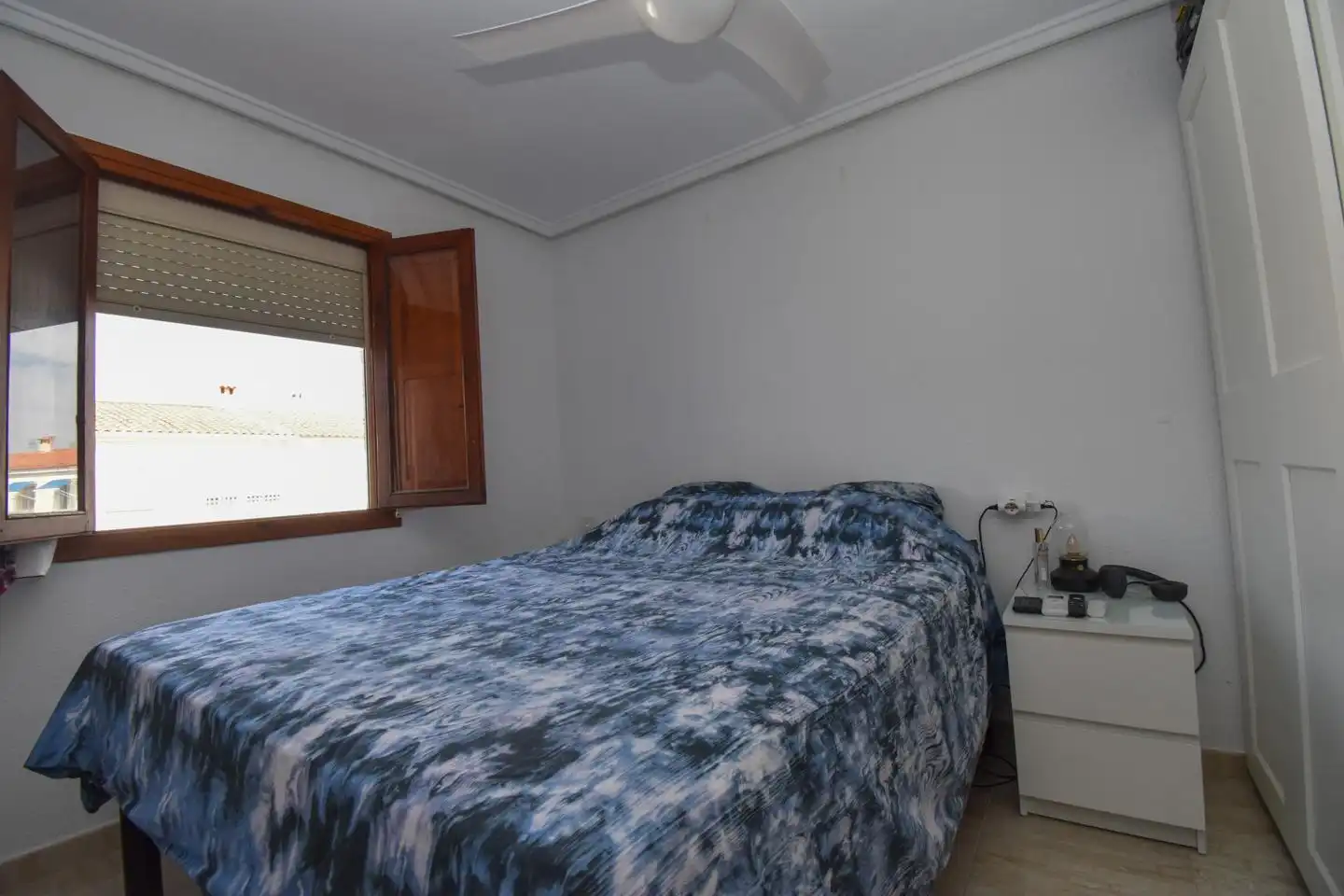 Dormitori de Pis en venda en Santa Pola amb Aire condicionat, Jardí privat i Terrassa