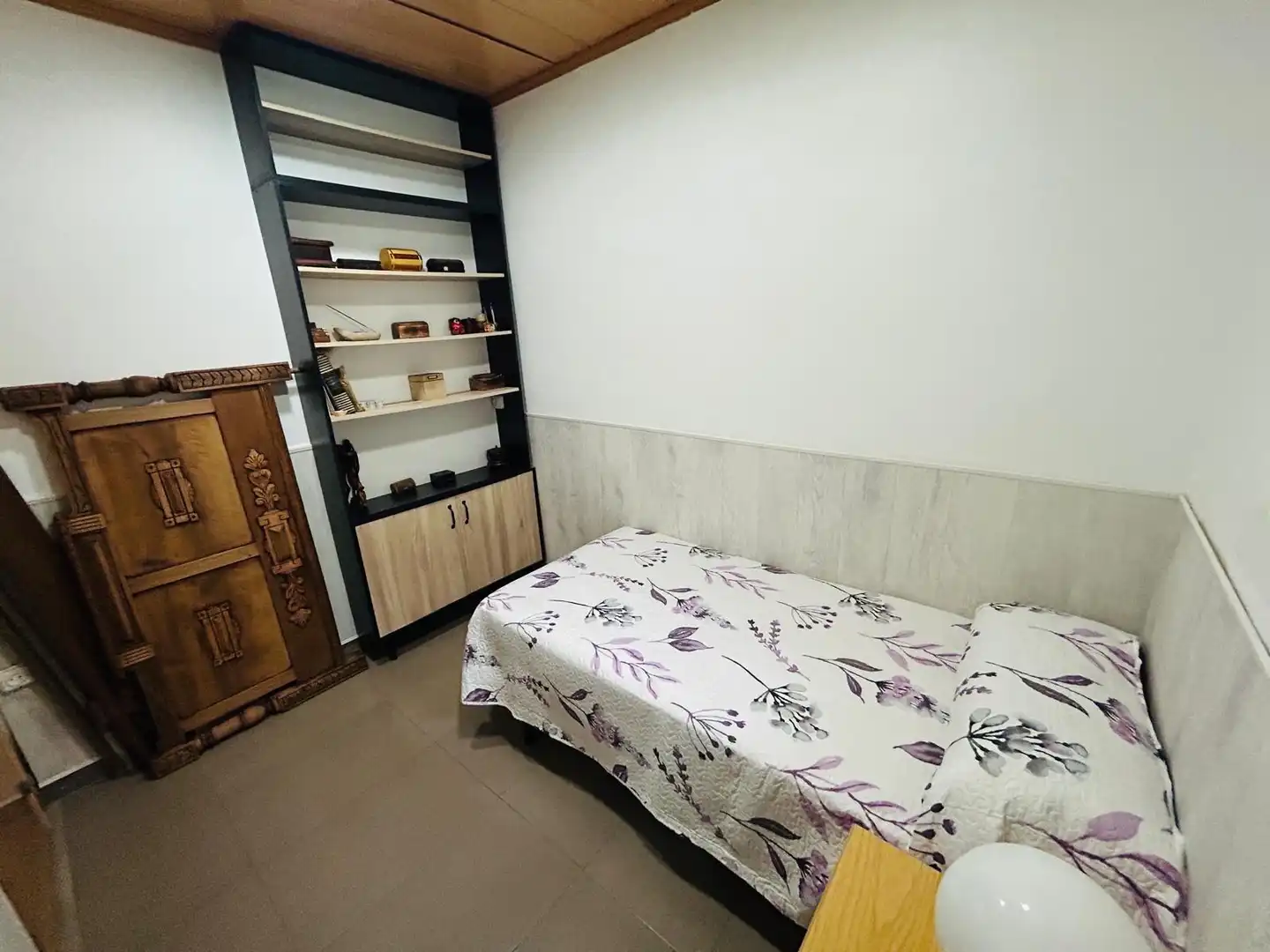 Habitación de Planta baja en venta en L'Hospitalet de Llobregat con Aire acondicionado