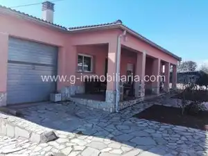 Villa mit Garten zum Verkauf in Carrer Pinatell