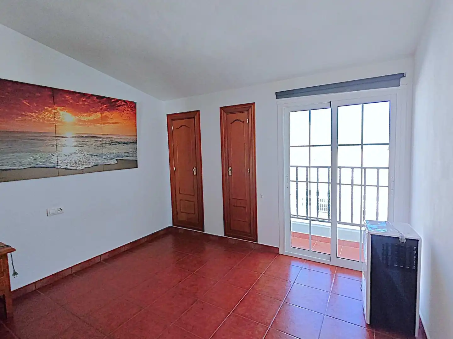 Dachboden zur Miete in Avenida Avenida Juan Luis Peralta, Rancho Domingo - La Hacienda