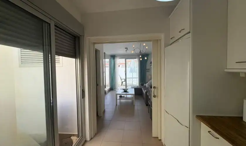 Einfamilien-Reihenhaus zum Verkauf in Carboneras mit Klimaanlage, Terrasse und Abstellraum