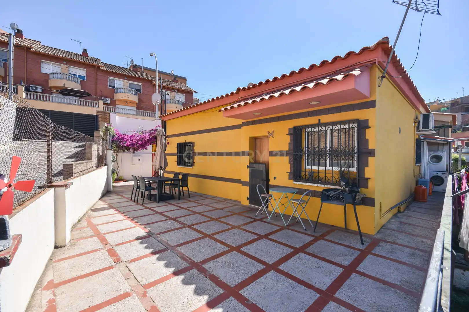Terrace of Houses for sale in Sant Vicenç Dels Horts  with Air Conditioner, Private garden and Storage room