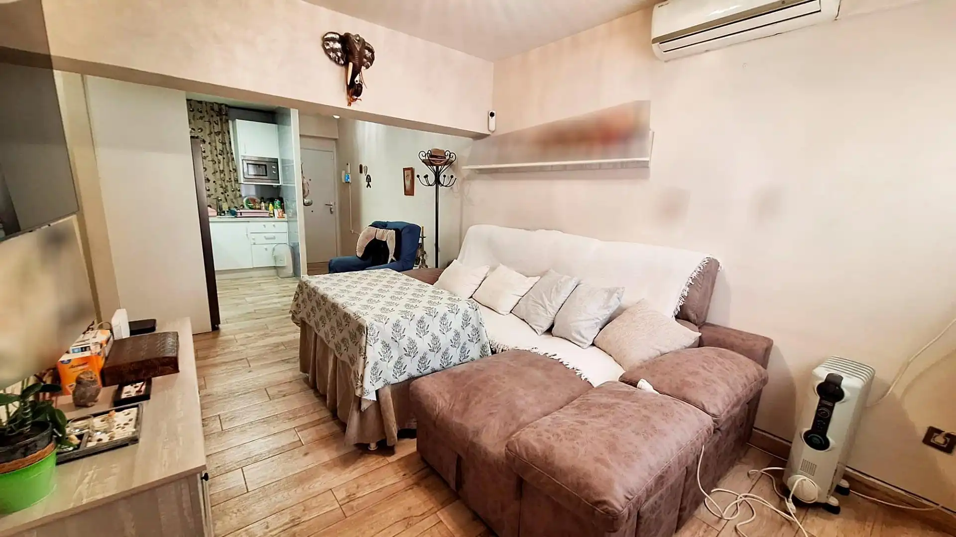 Bedroom of Flat for sale in Córdoba  with Air Conditioner, Heating and Furnished