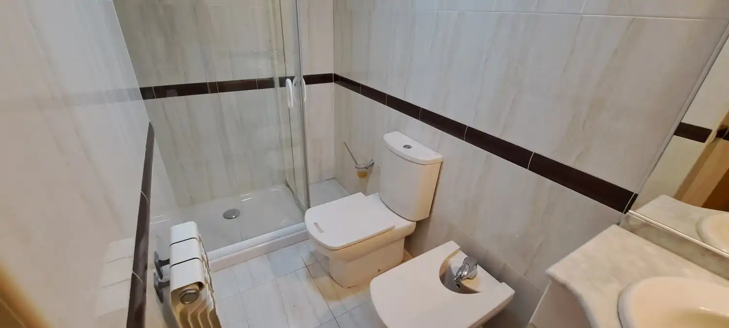 Baño de Piso en venta en Los Olivos