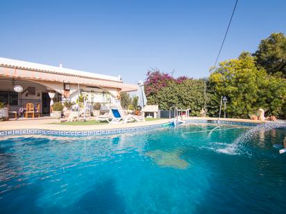 Swimming pool of House or chalet for sale in Elche / Elx  with Air Conditioner, Private garden and Terrace