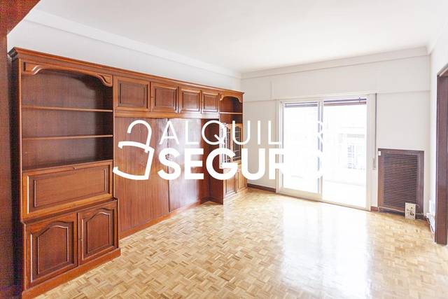 Piso en Alquiler en de Lerida en Castillejos - Cuzco