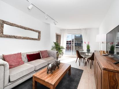 Sala d'estar de Àtic de lloguer en  Barcelona Capital amb Aire condicionat, Calefacció i Parquet